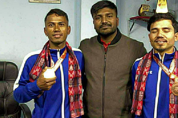 क्यानोइङ विजेतालाई मन्त्रीको बधाई